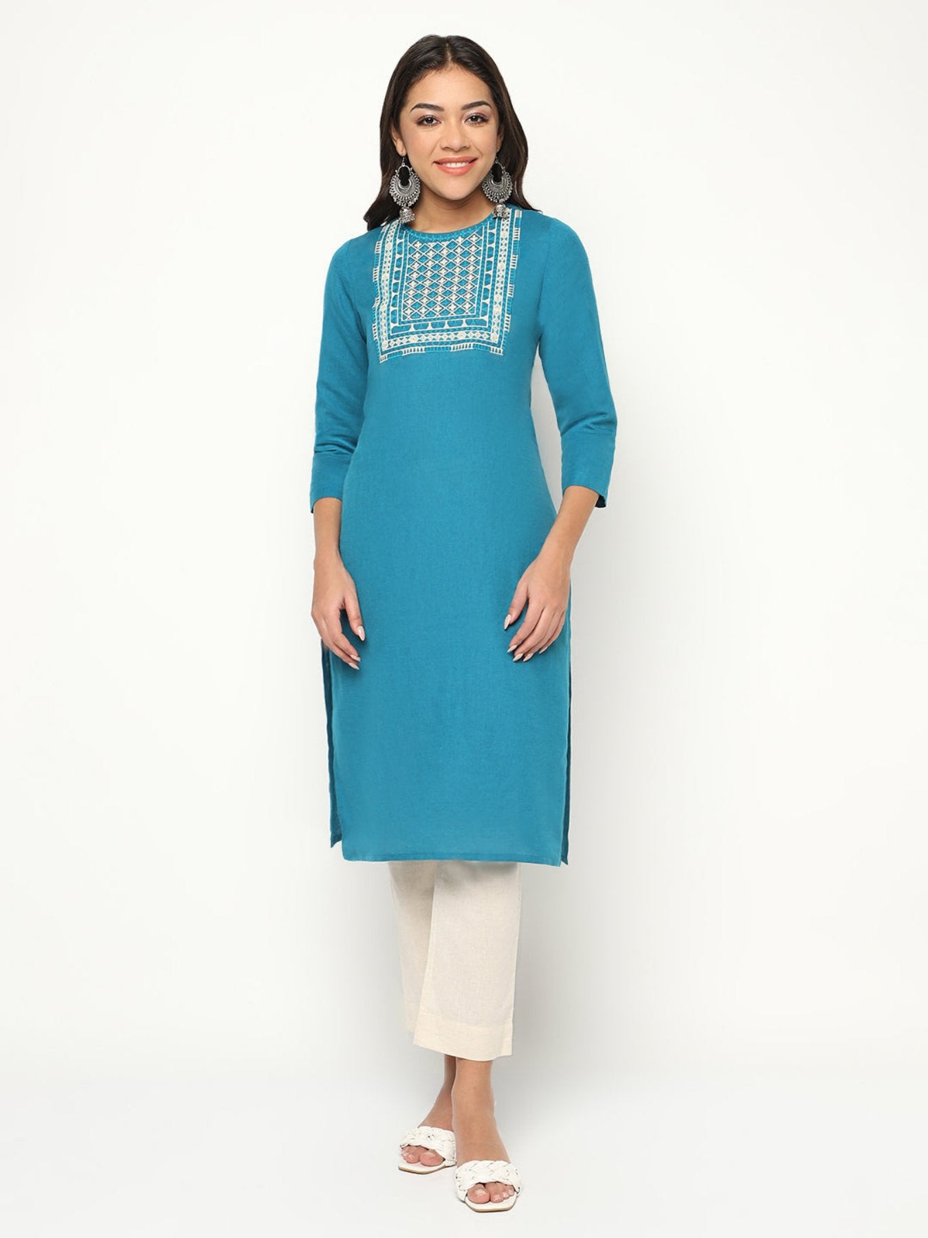 Lagoon Embroidered Kurta Set