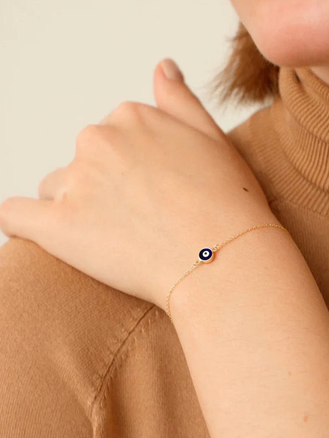 Minimalist Evil Eye Gold Bracelet