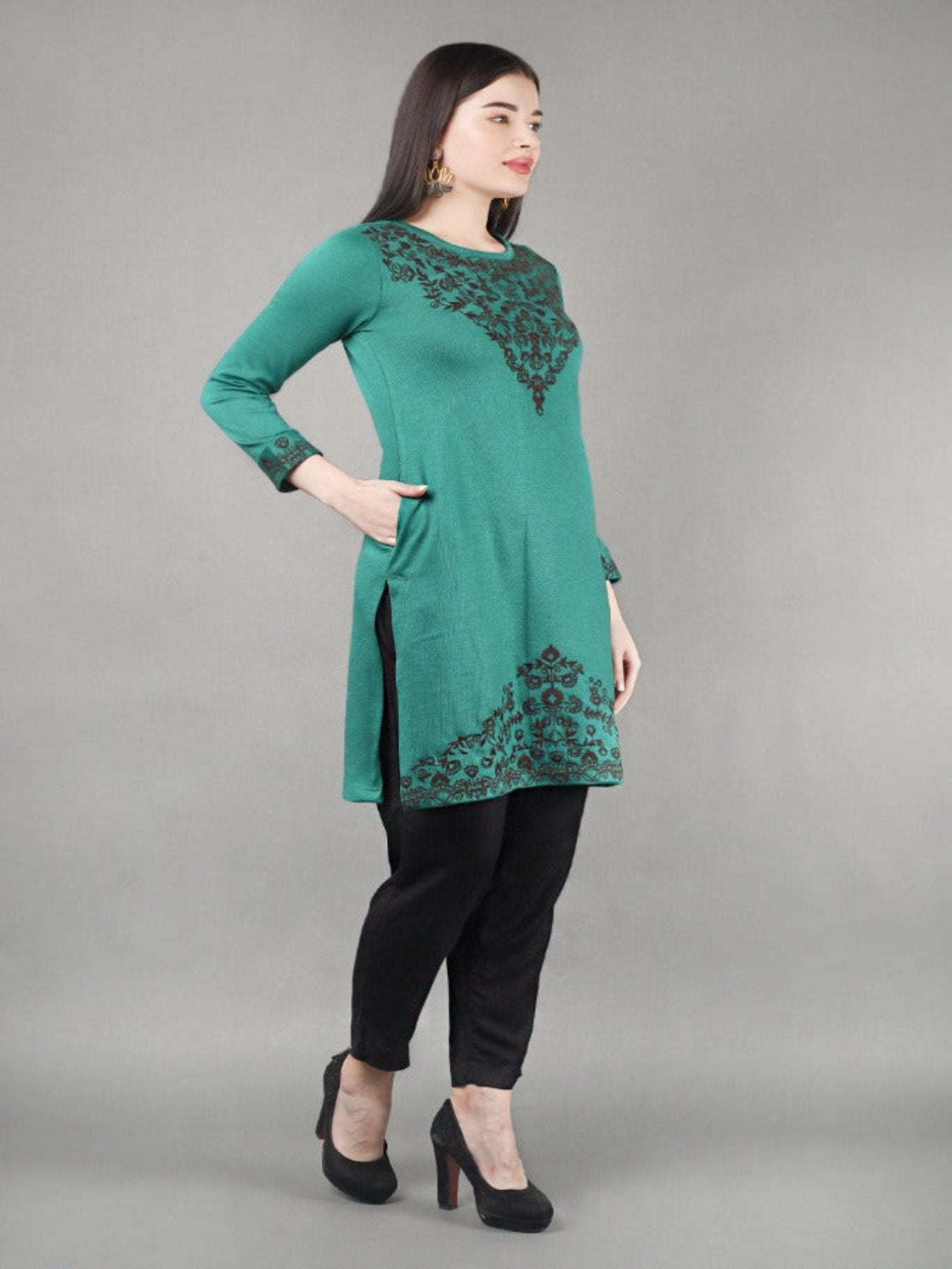 Short Embroidered Kurta