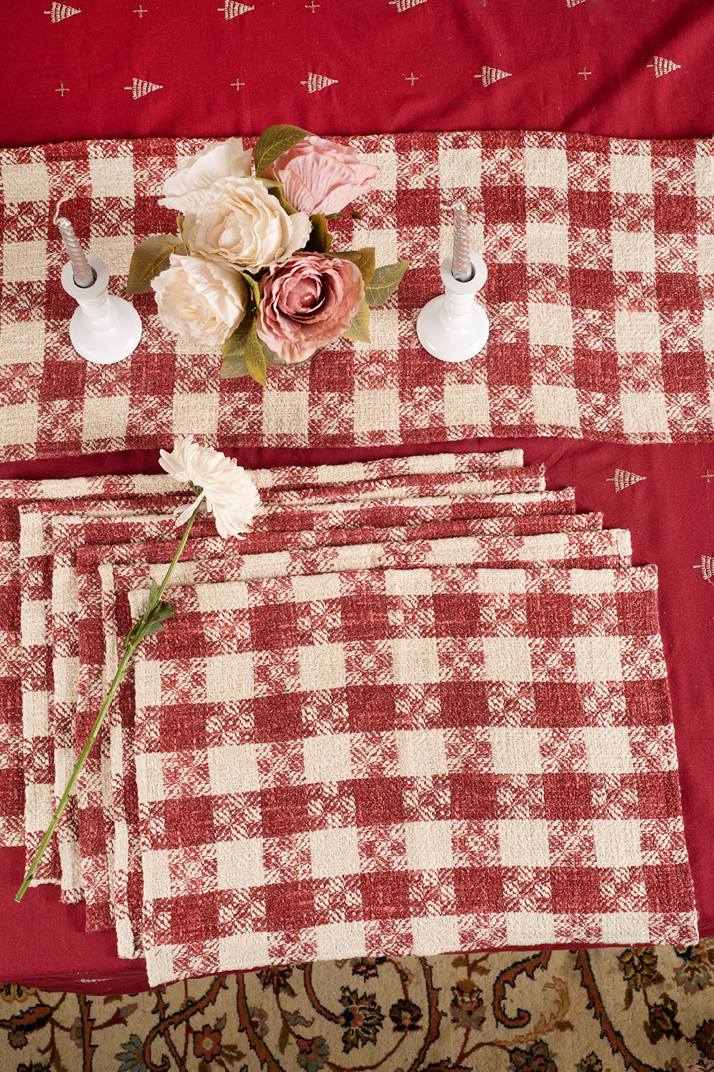 Yarn Dyed Check Table Linen (Pack of 14 Pieces | 6 Seater)