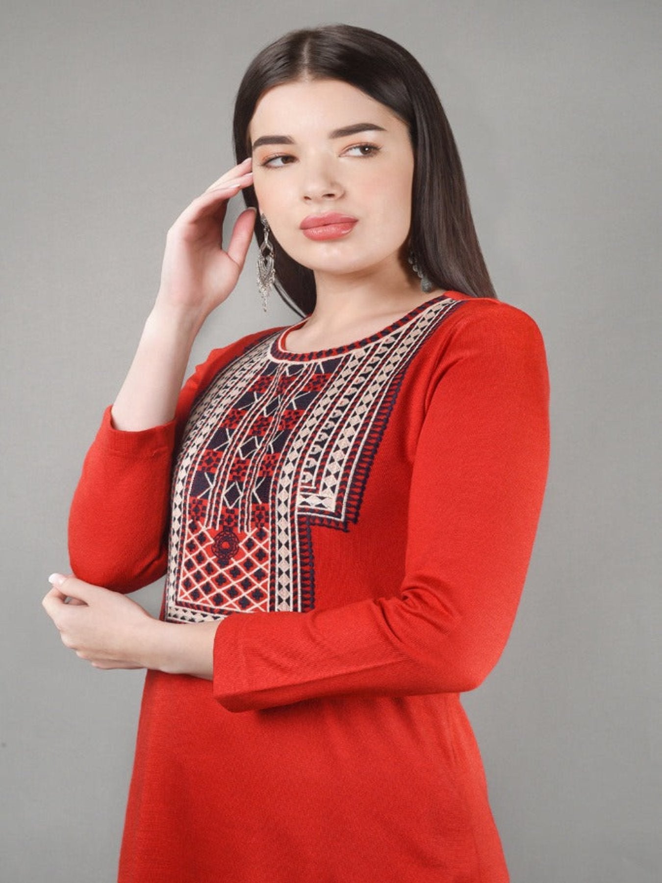 Neck Embroidered Short Kurta