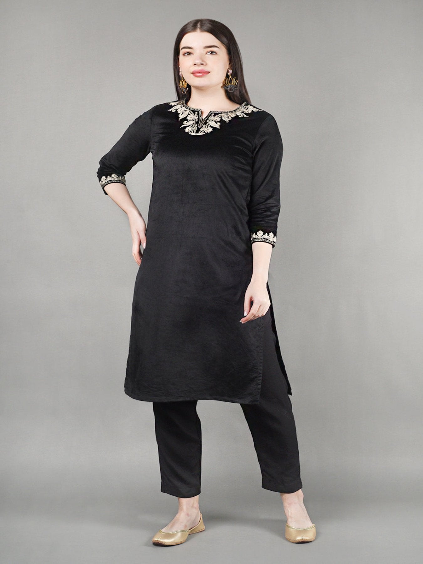 Style-Night Shimmer Velvet Kurta