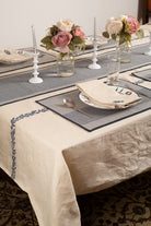 Slender Stripe Table Linen (Pack of 14 Pieces | 6 Seater)