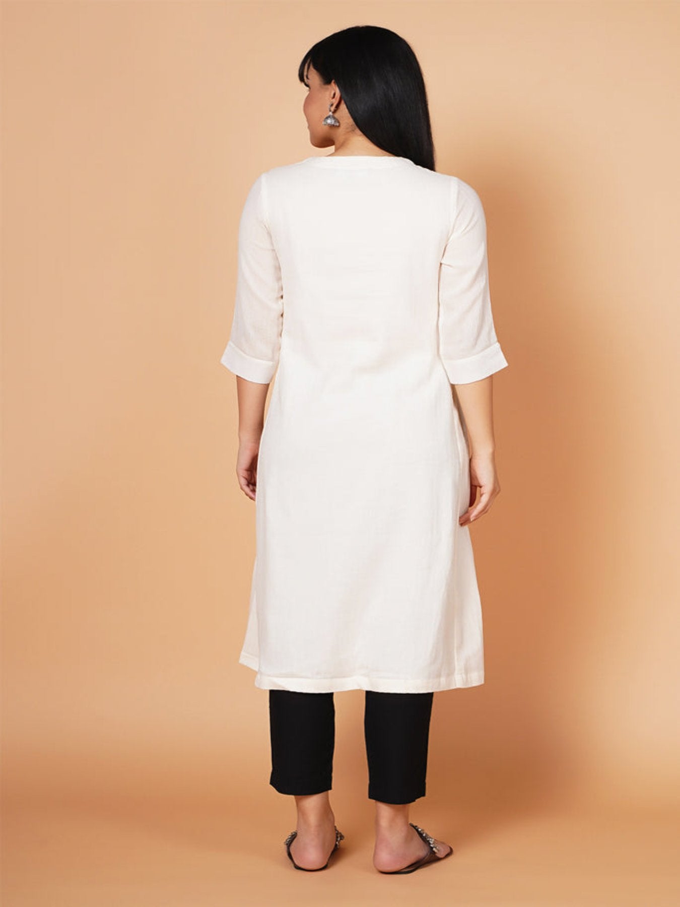 Barara Ivory Solid Aline Kurta