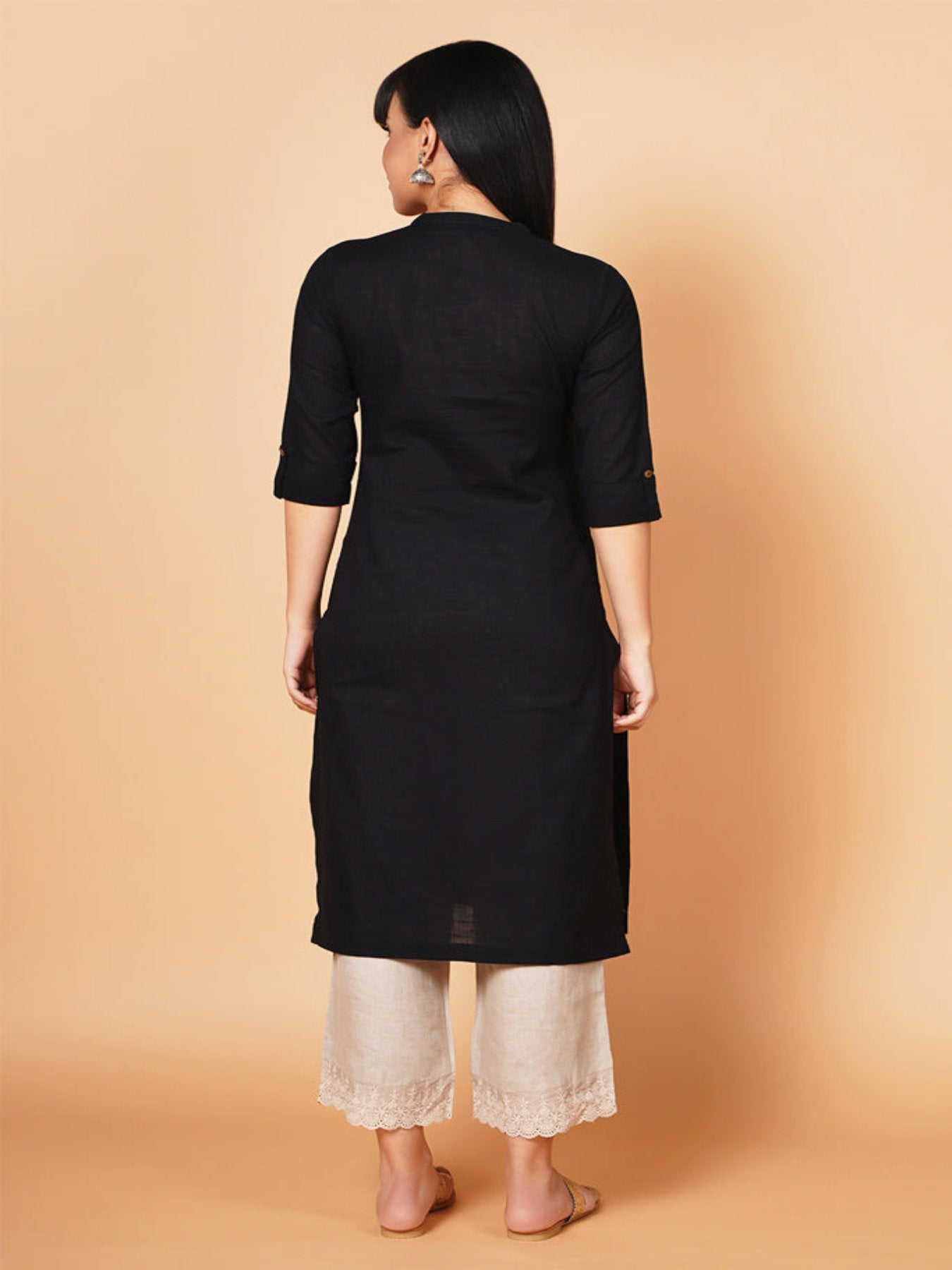 Black Yoke Embroidered Kurta