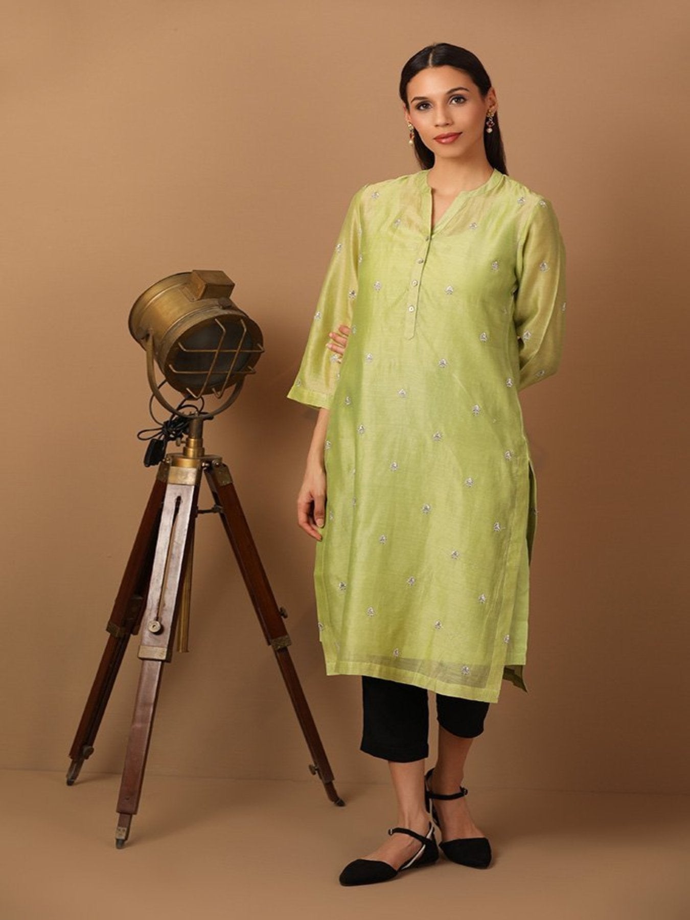 Chartreuse Green Kurta With Intricate Thread work - Barara Official