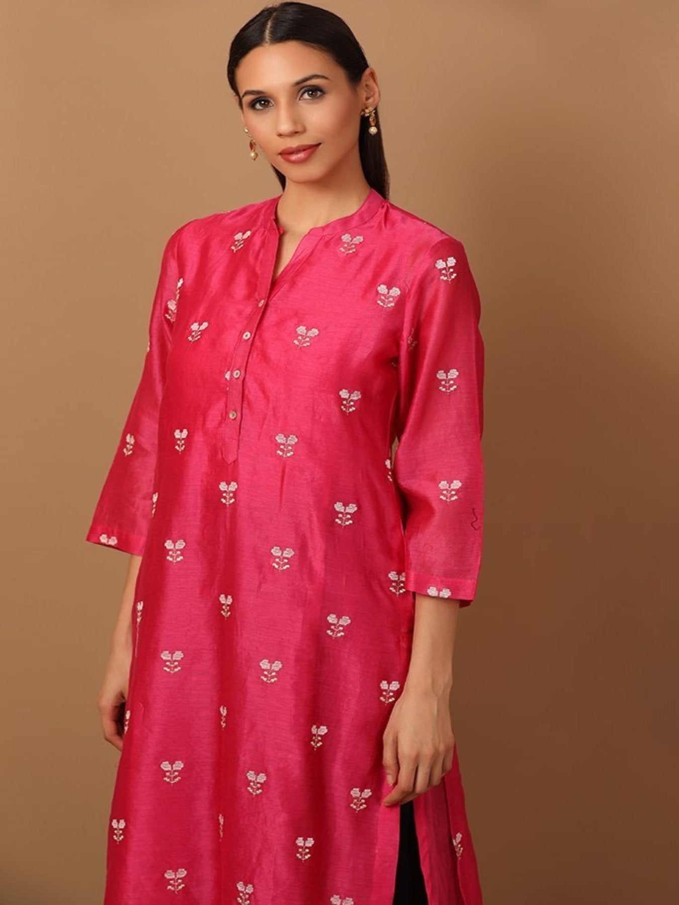 Fuchsia Pink Kurta With Mandarin Neckline - Barara Official