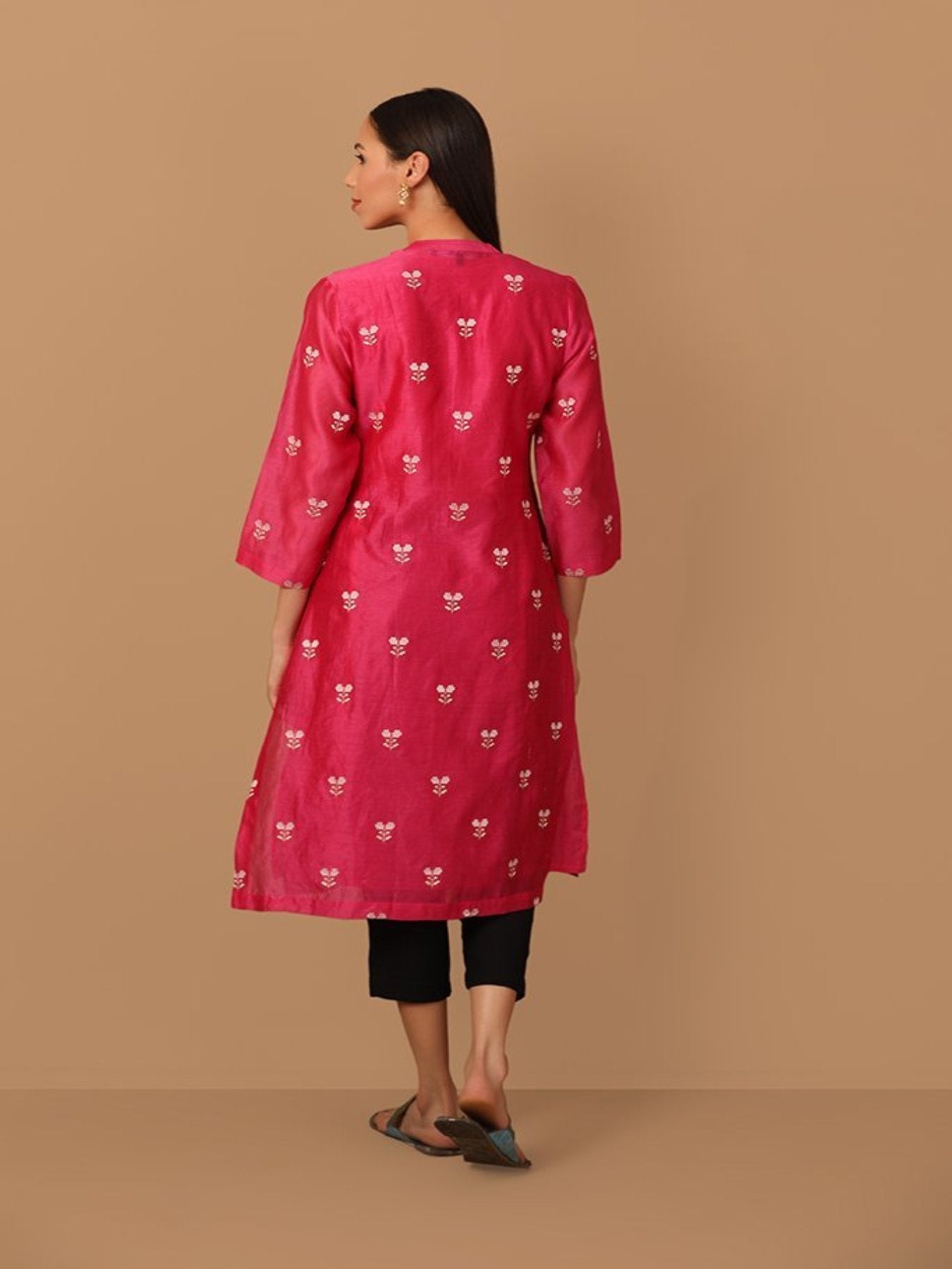 Fuchsia Pink Kurta With Mandarin Neckline - Barara Official